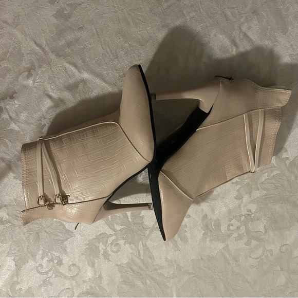 Women's Sexy Pointed Toe Stiletto Heels Ankle Boots Size 8/40 - Picture 5 of 9